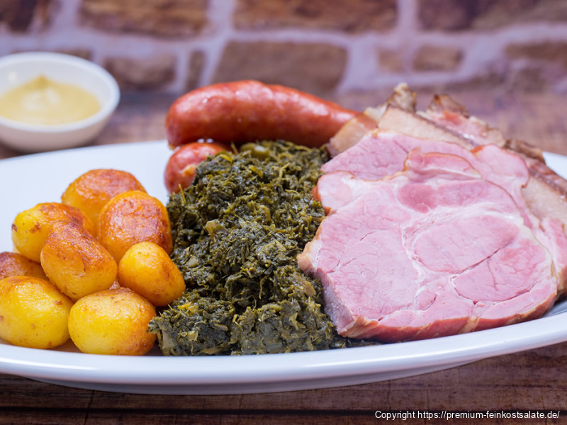 Grünkohl "Holsteiner Art"