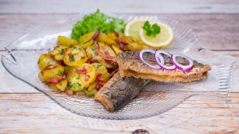 Brathering-Bratkartoffeln-10693